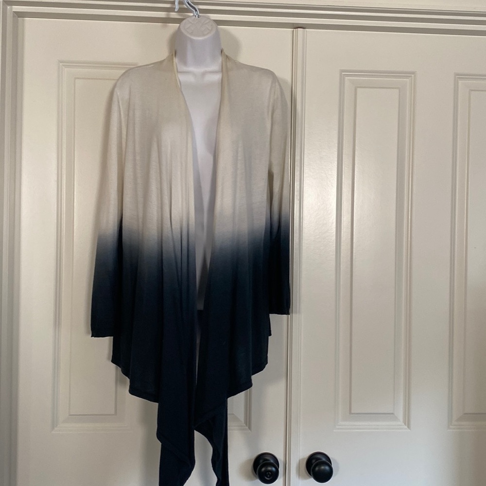 Draped Cardigan black and cream ombre'
